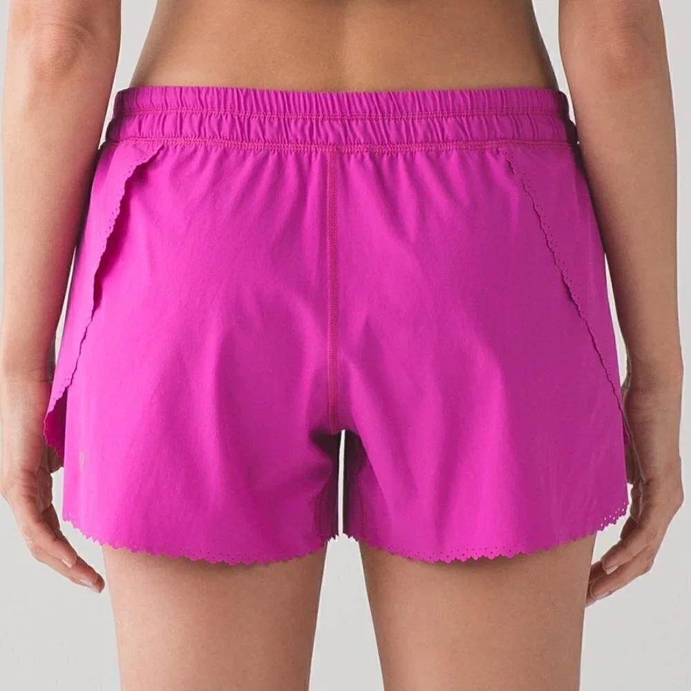 Lululemon Hit It Short (3 1/2